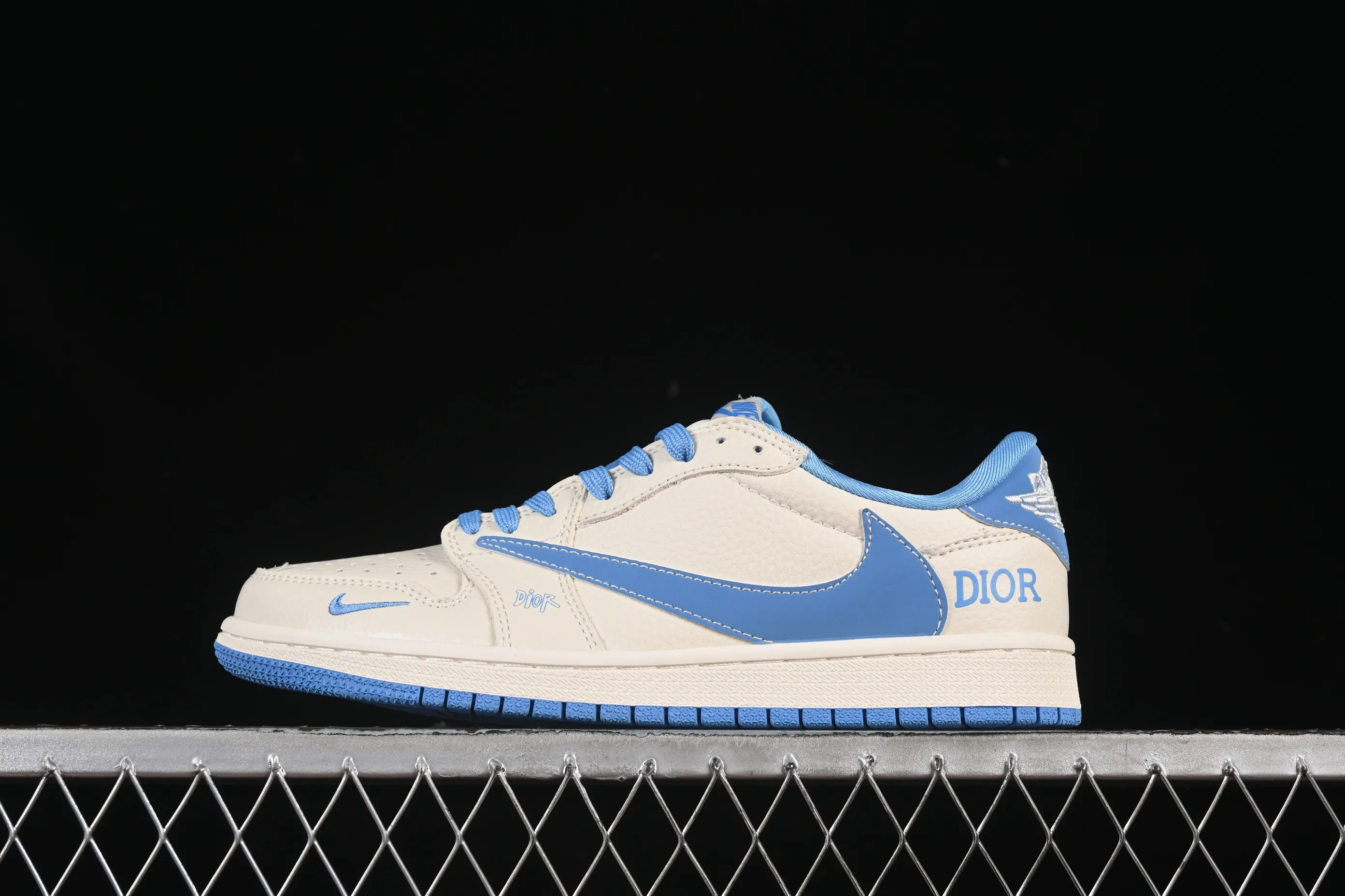 All categories Air Jordan Jordan series basketball shoes Air Jordan 1 Low High-end customized low-top sneakers Travis Scott x Fragment Design x Air Jordan 1 Low OG SP AJ1 Dior joint sky blue and beige low-top cultural casual sneakers LD2025-028
